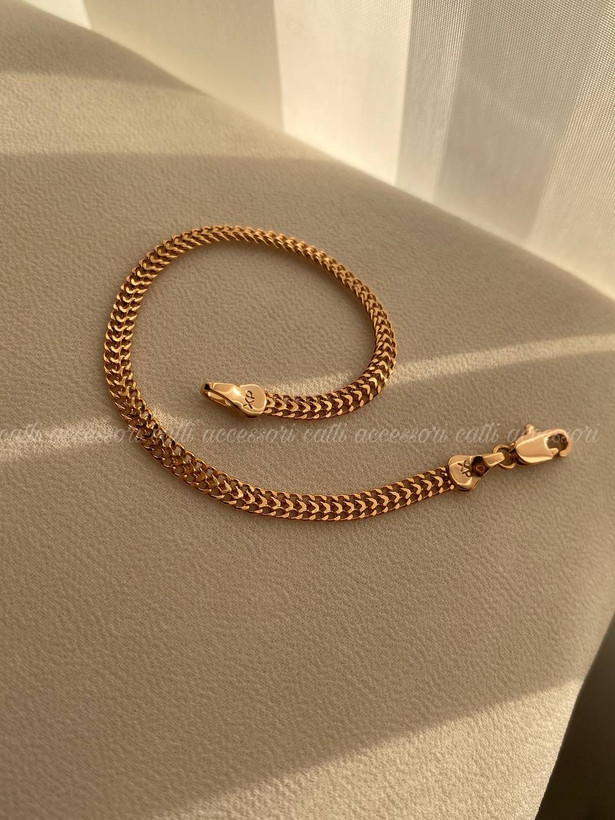 دستبند حصیری