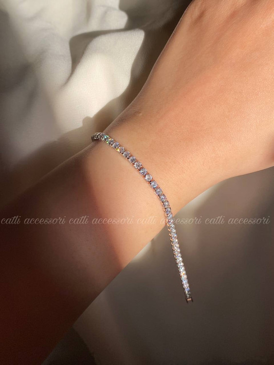 دستبند خاص نگیندار