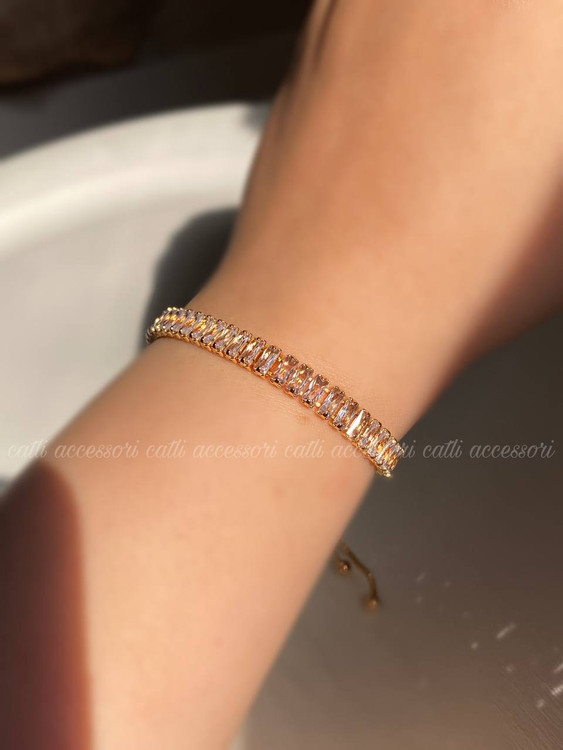 دستبند آسانسوری