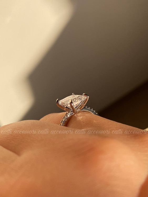 حلقه نامزدی